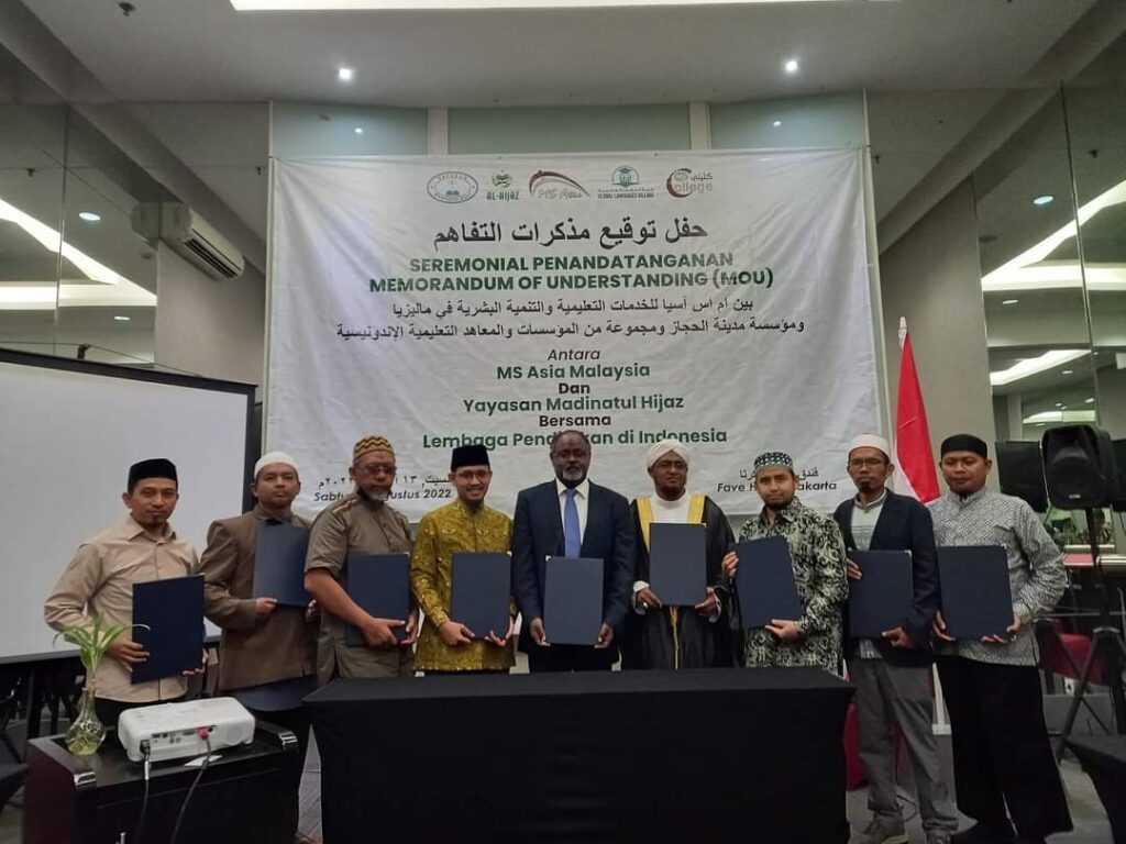 A memorandum of understanding was signed between MS Asia and some Indonesian institutions.