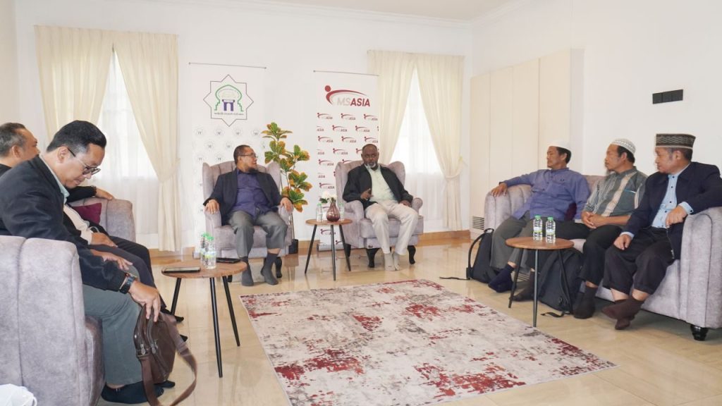 ام اس آسيا تستقبل وفداً رفيع المستوى من معهد البناء للدراسات الإسلامية في إندونيسيا